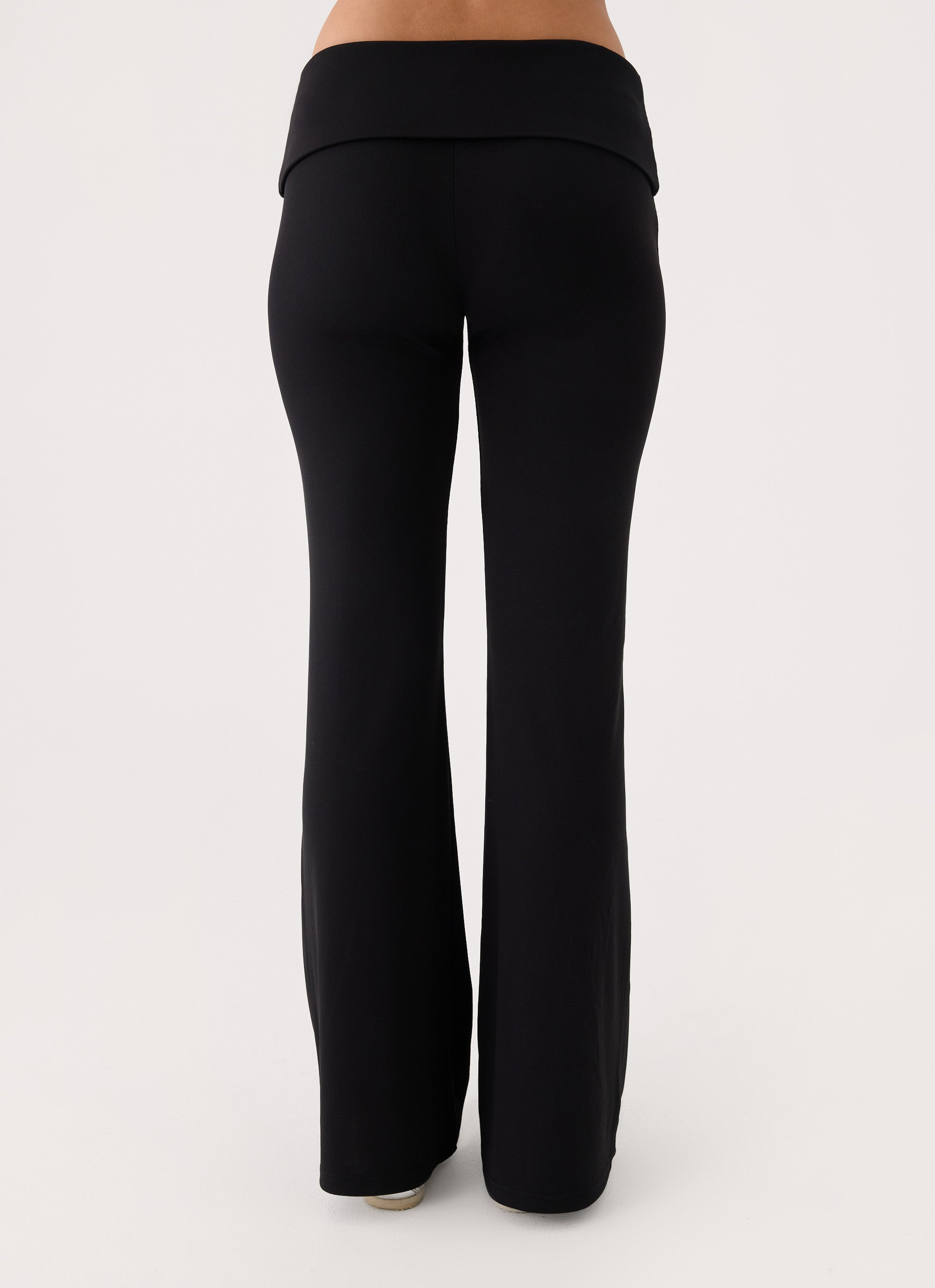 Muse Roll Waist Pants - Black